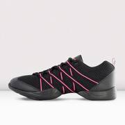 Criss Cross Sneaker