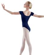 Round Neck Short Slv Leo